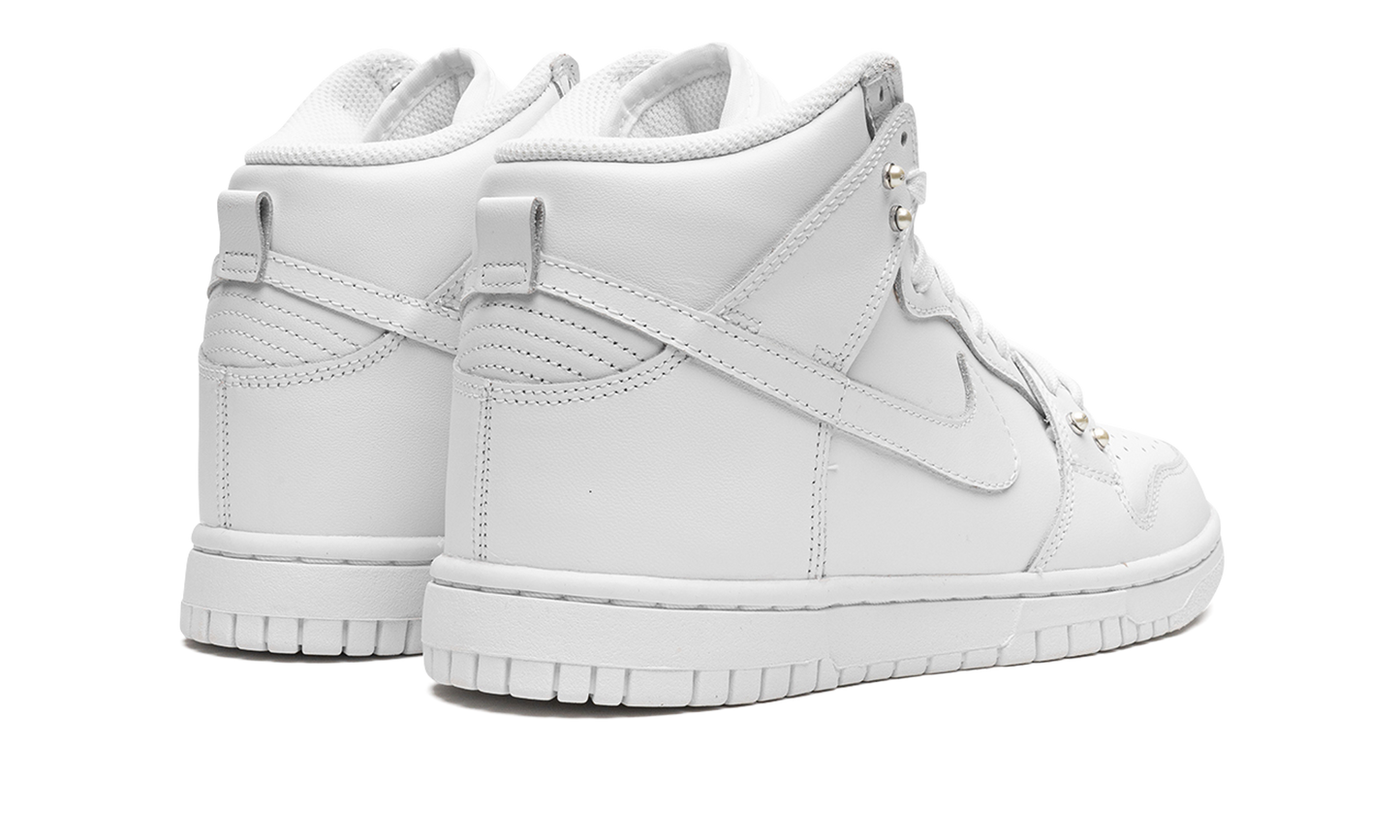 DUNK HIGH SE MNS WMNS "Pearl White"