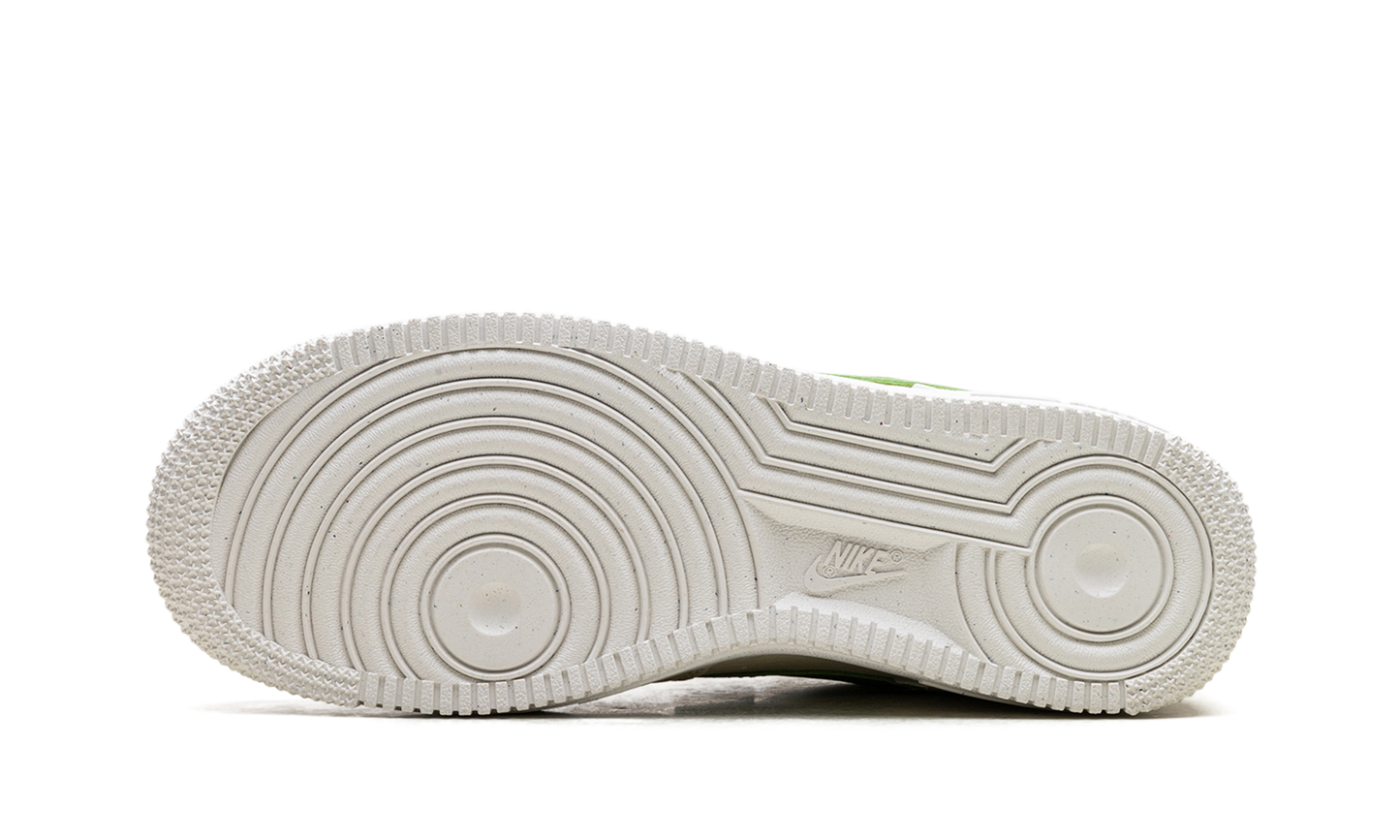 NIKE AIR FORCE 1 '07 LO WMNS "COCONUT MILK"