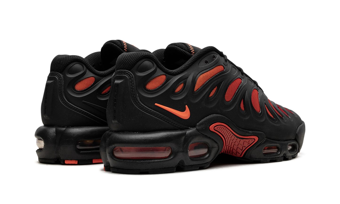Air Max Plus Drift "Black Dragon Red"