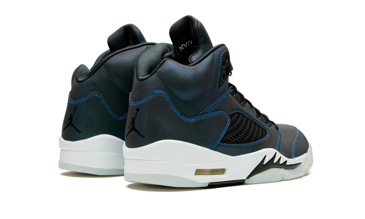 AIR JORDAN 5 RETRO WMNS "Oil Grey"