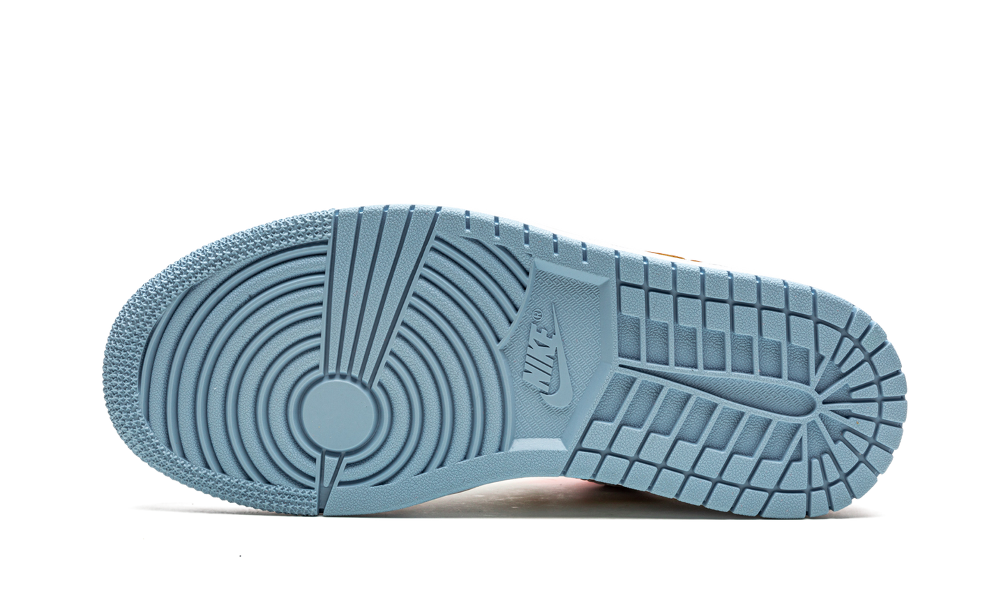 AIR JORDAN 1 LO SE WMNS "White / Sesame / Flash Crimson"