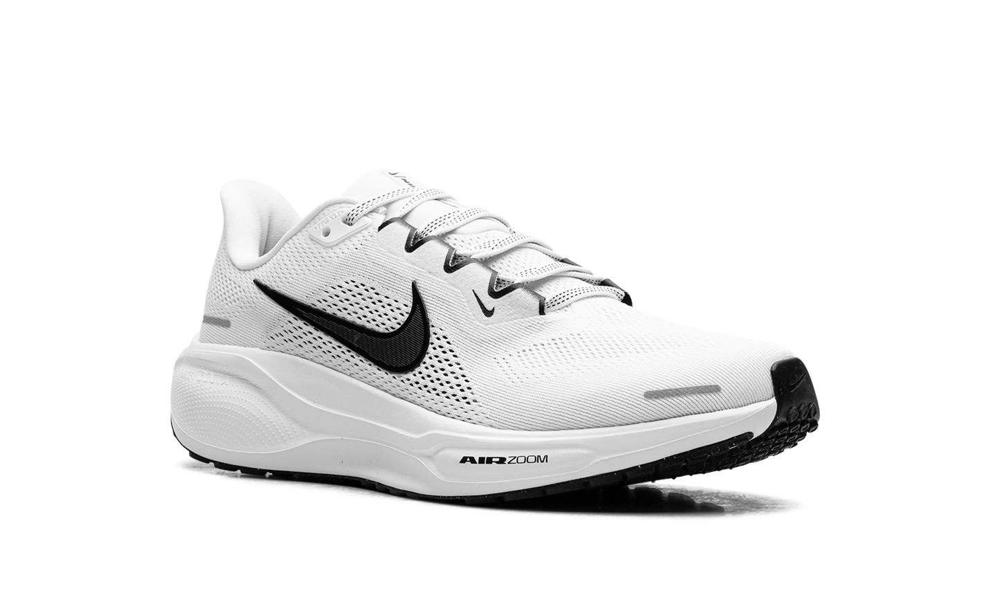 Air Zoom Pegasus WMNS "White / Black"