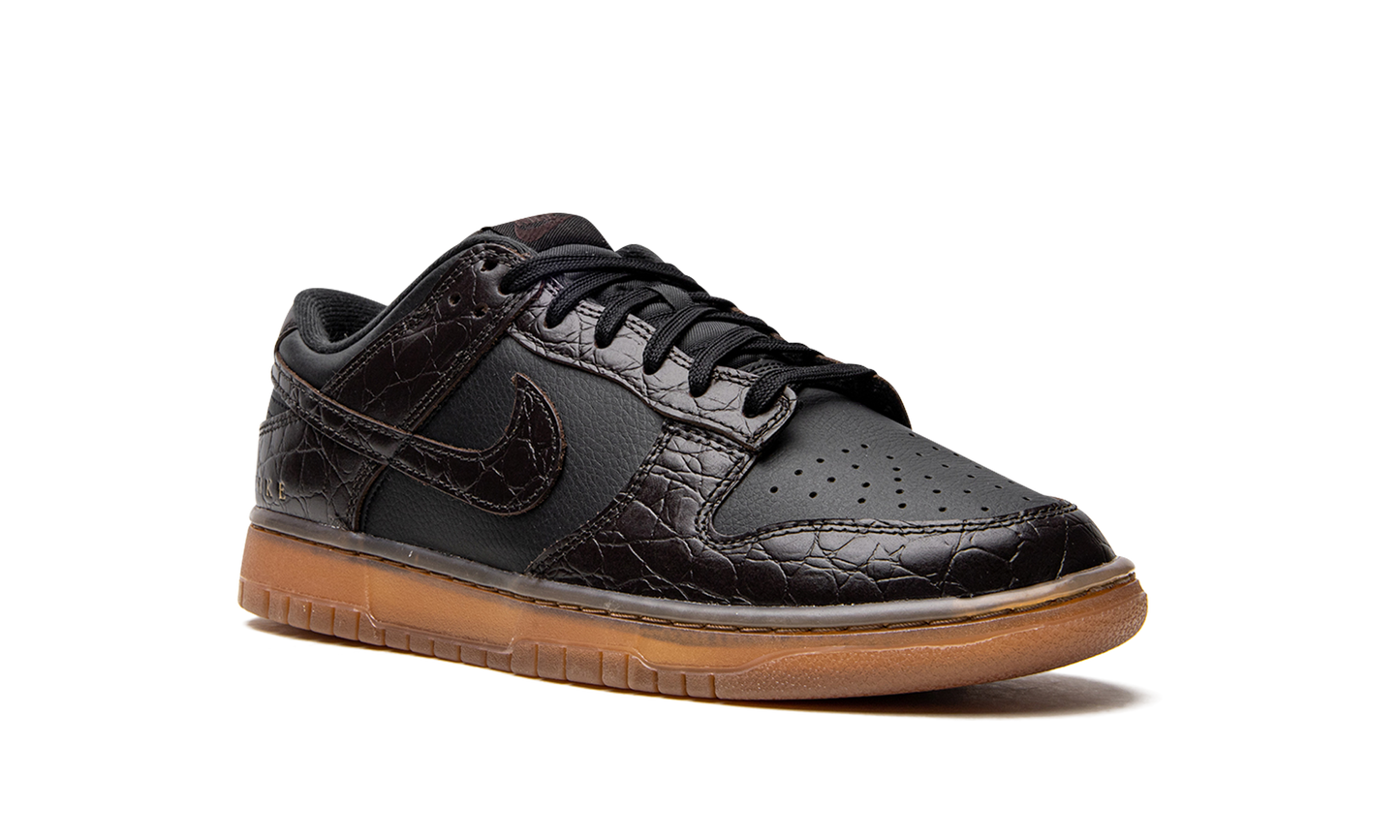 Dunk Low "Velvet Brown Black"