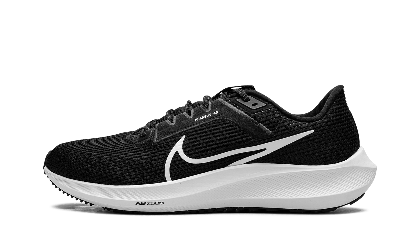 Air Zoom Pegasus 40 "Black White"