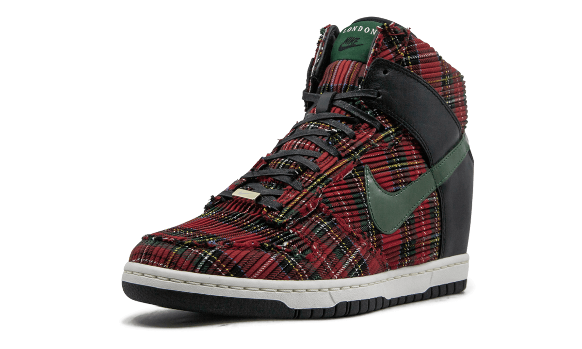 DUNK SKY HI CITY F QS MNS WMNS "Red and Black"