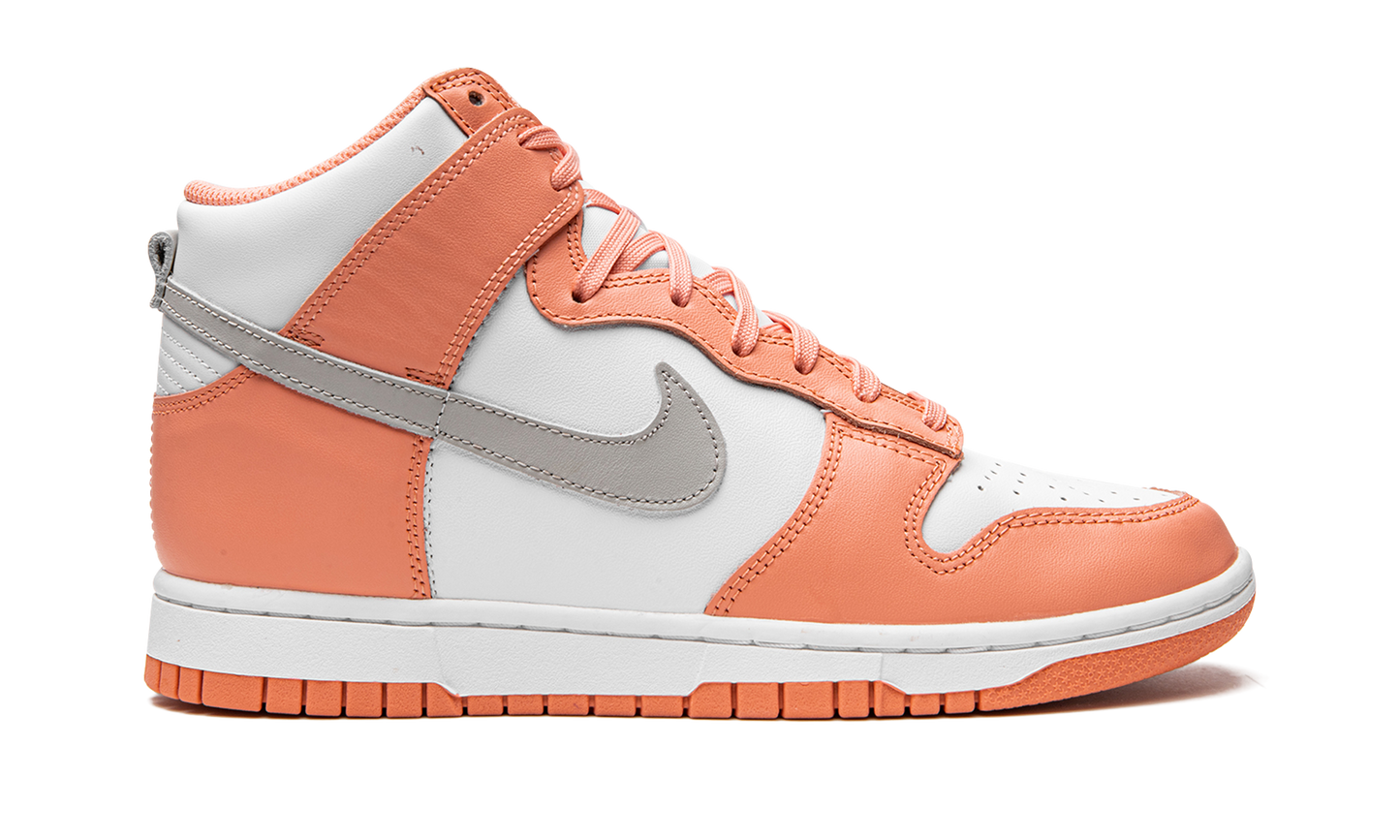 DUNK HIGH MNS WMNS "Salmon"