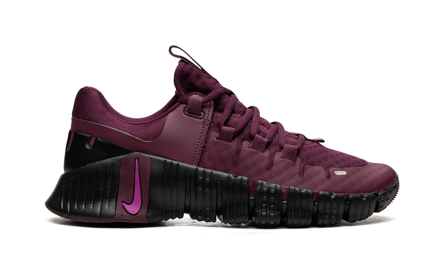 Free Metcon 5 Wmns "Vivid Purple"