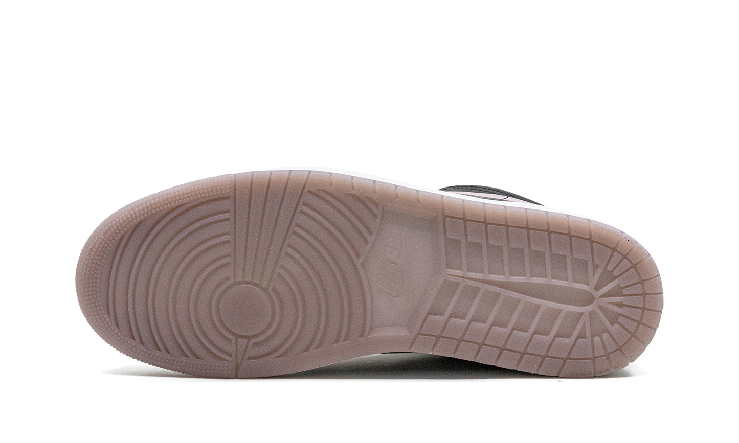 Jordan 1 Low SE "Iced Lilac"