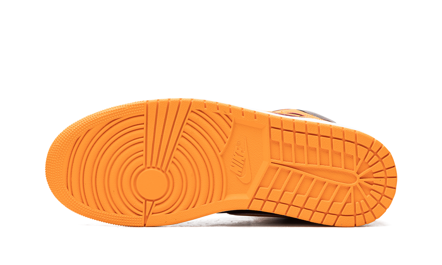 Air Jordan 1 Mid "Vivid Orange"