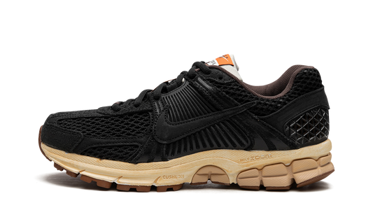 VOMERO 5 WMNS "Black / Sesame"