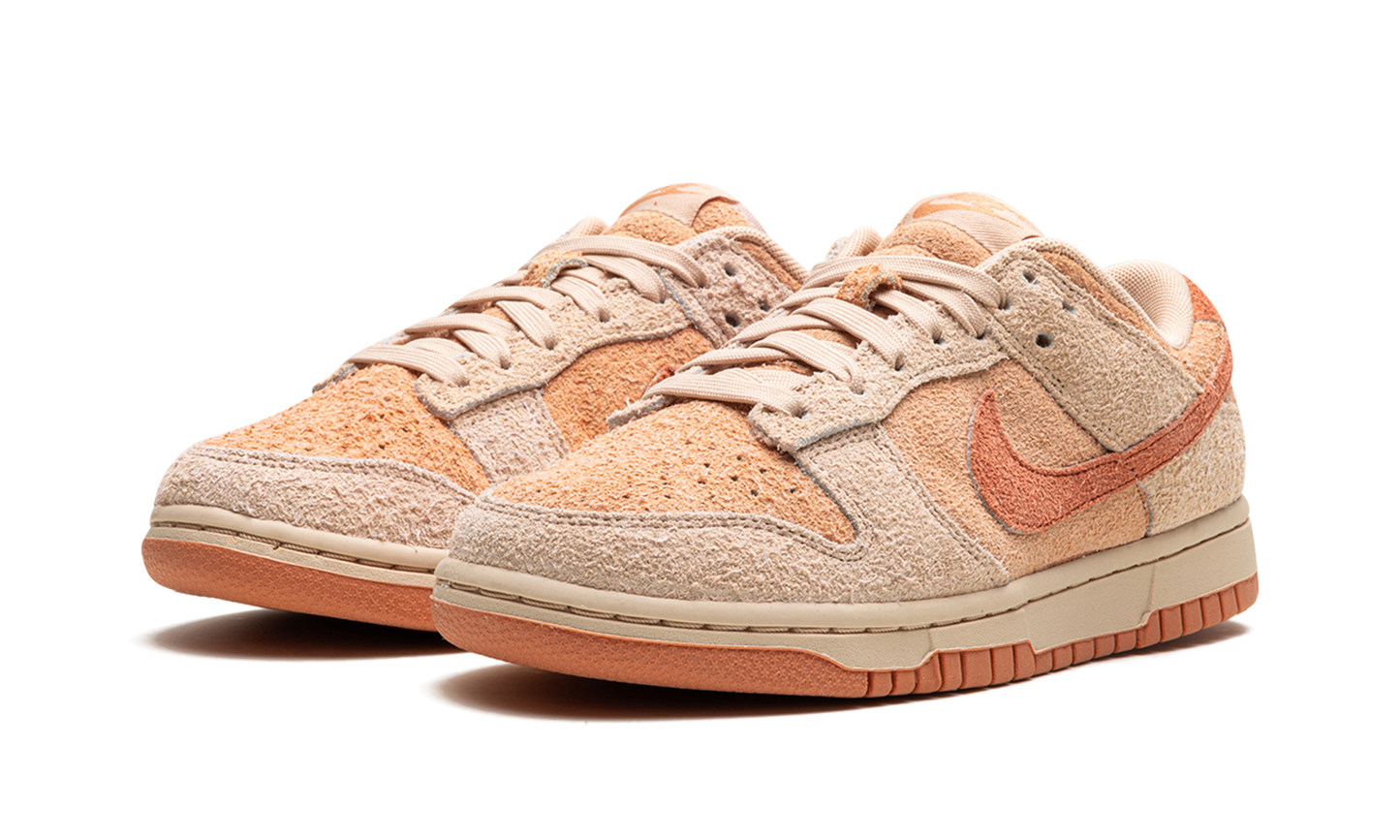 Dunk Low WMNS "Burnt Sunrise"