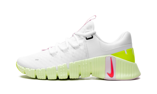 Free Metcon 5 WMNS "Barely Volt Pink Foam"