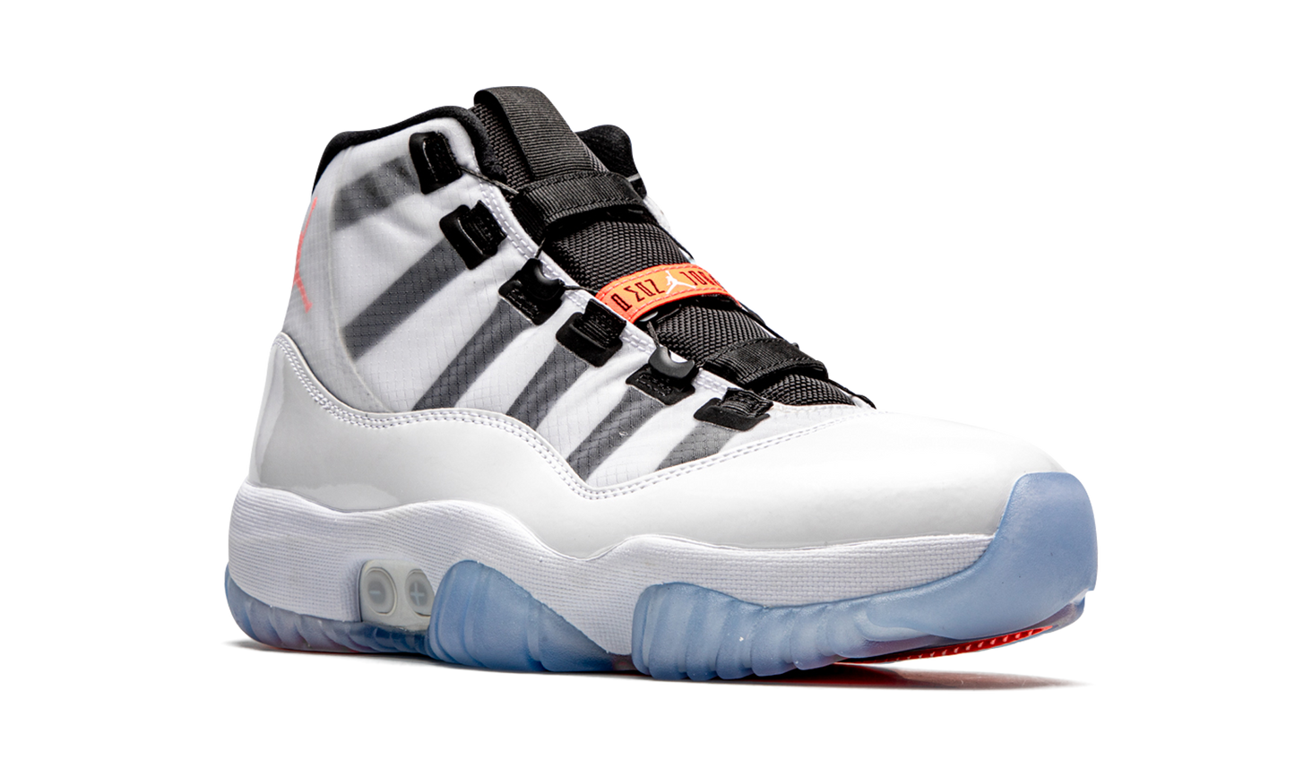 Air Jordan 11 Adapt "White"