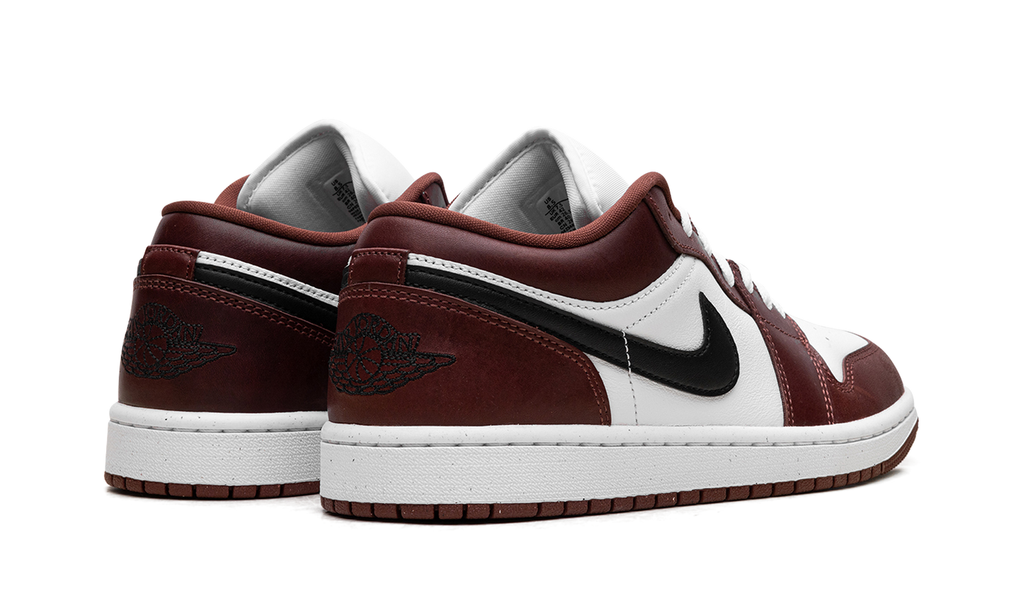 Jordan 1 Low SE "Dark Pony"