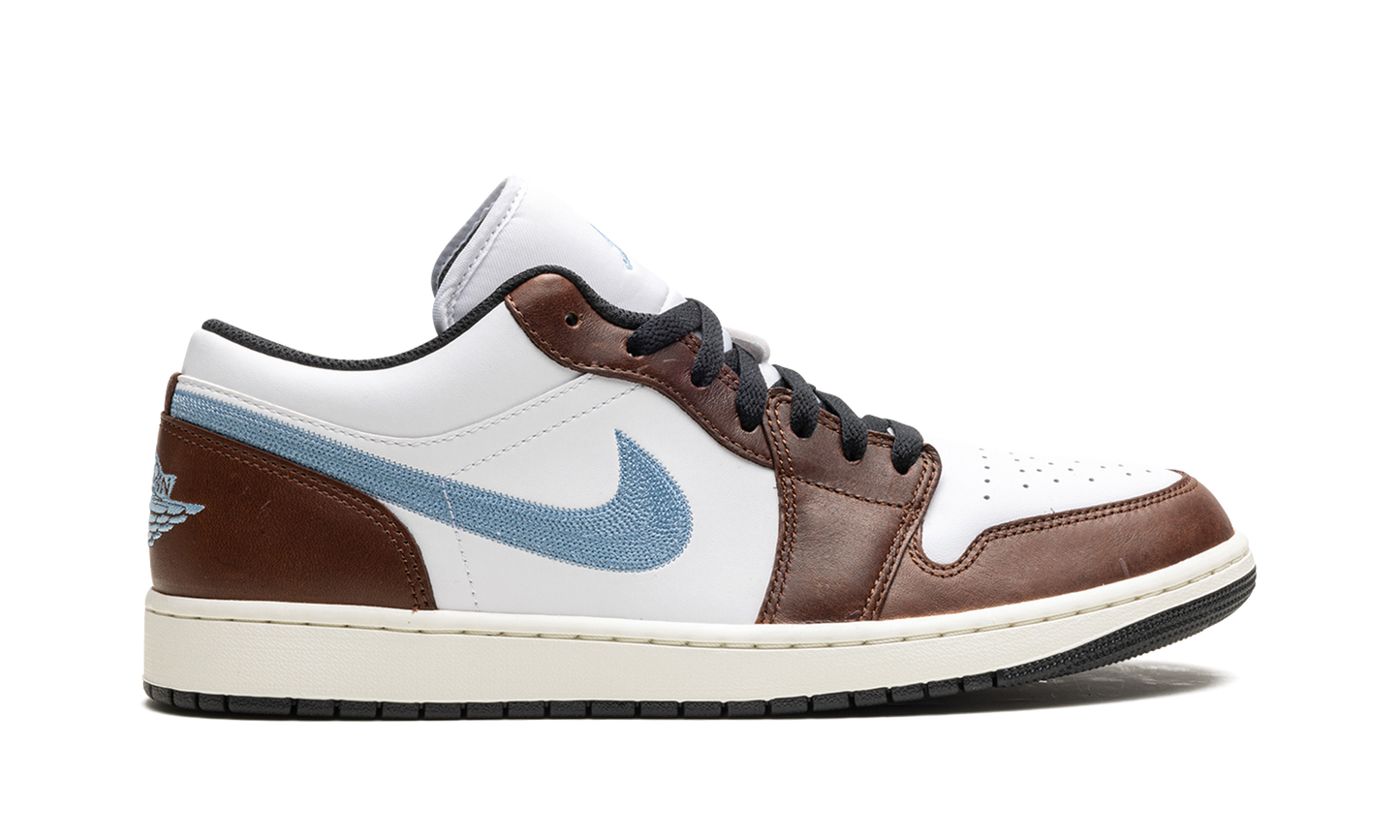 Air Jordan 1 Low SE "Embroidered Swoosh - Mocha"