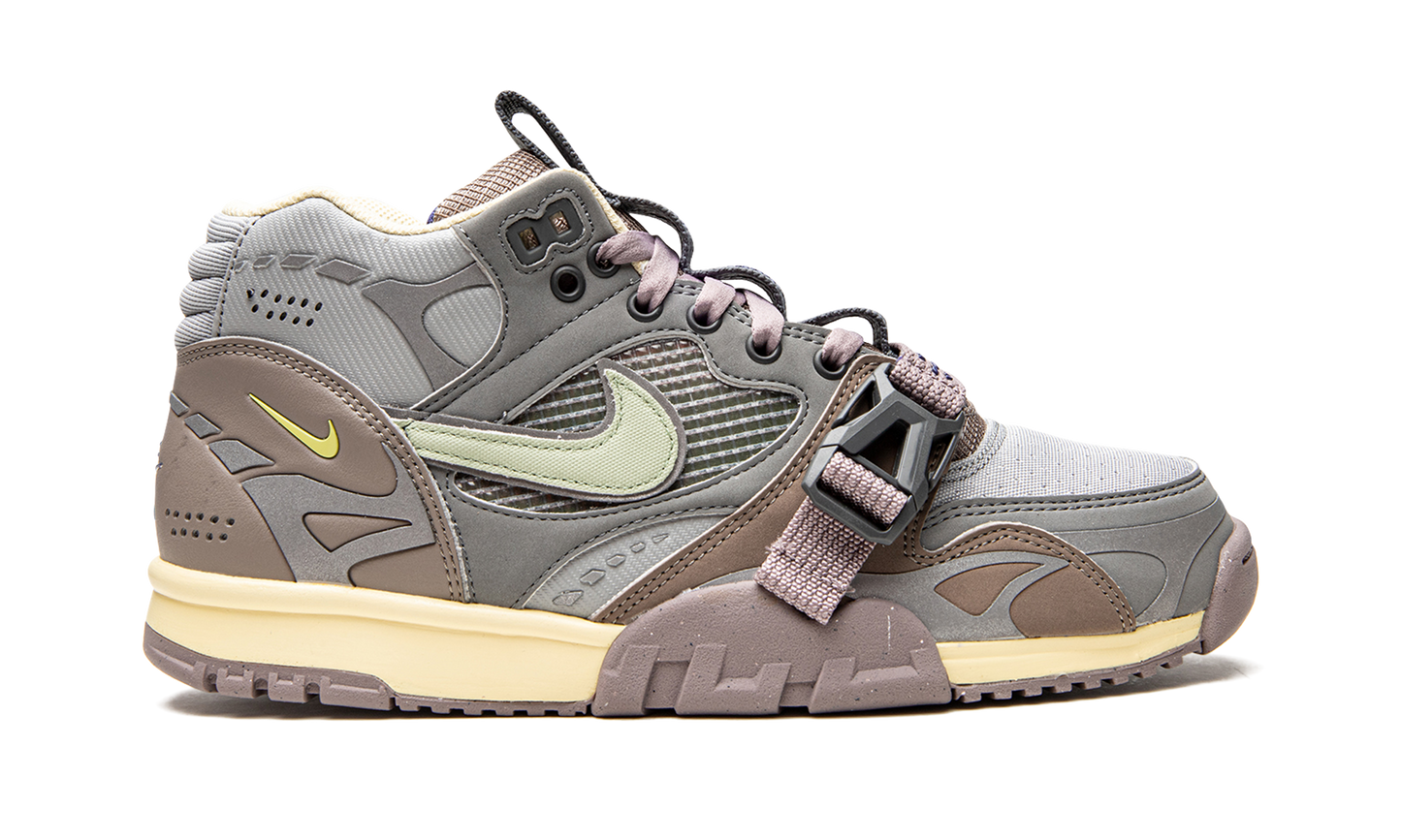Air Trainer 1 SP "Light Smoke"