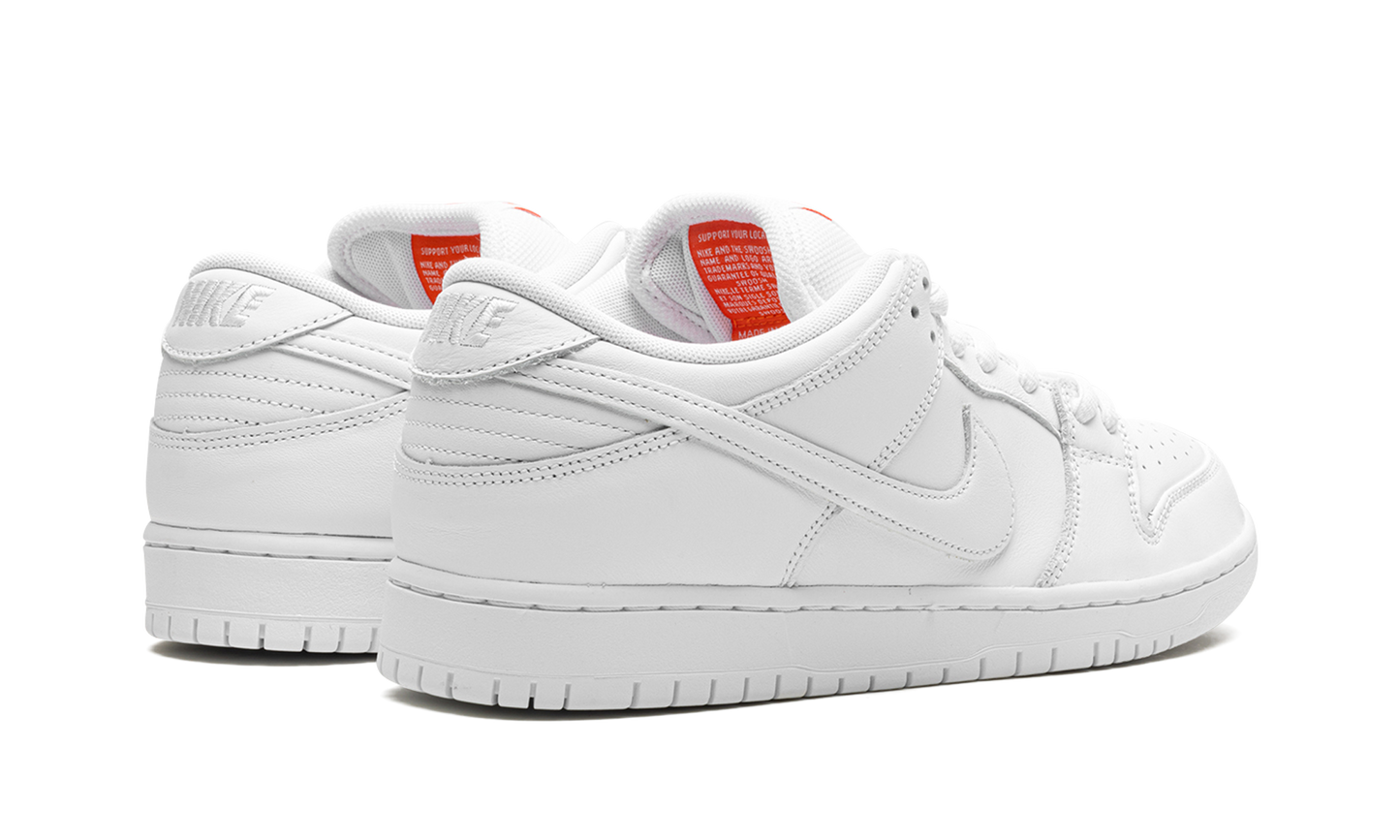 SB Dunk Low Pro "Triple White"