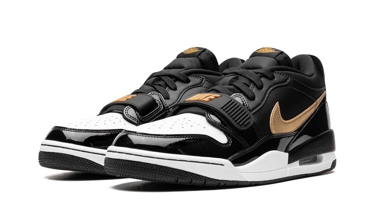 Air Jordan Legacy 312 Low "Black Metallic Gold"