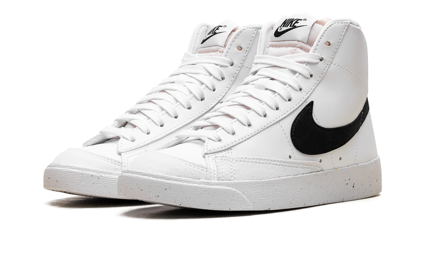 Blazer Mid 77 WMNS "Next Nature White Black"
