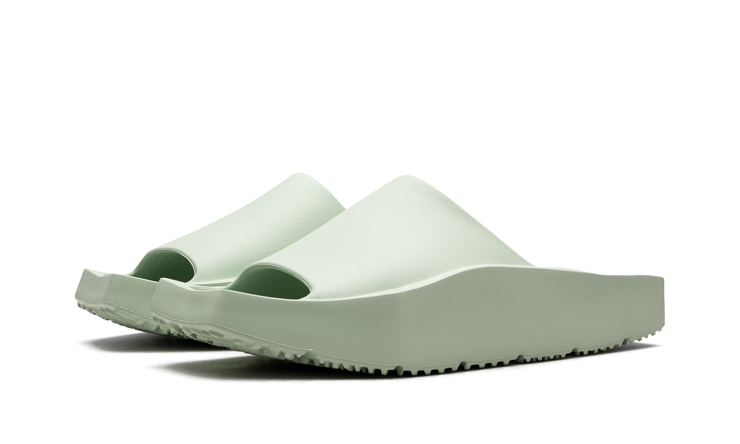 JORDAN HEX SLIDES WMNS "Pistachio Frost"