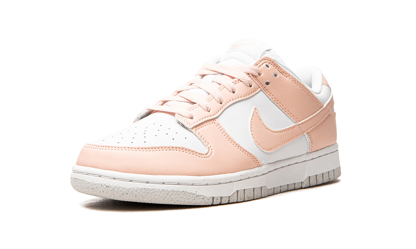 DUNK LO NEXT NATURE MNS WMNS "White / Pale Coral"