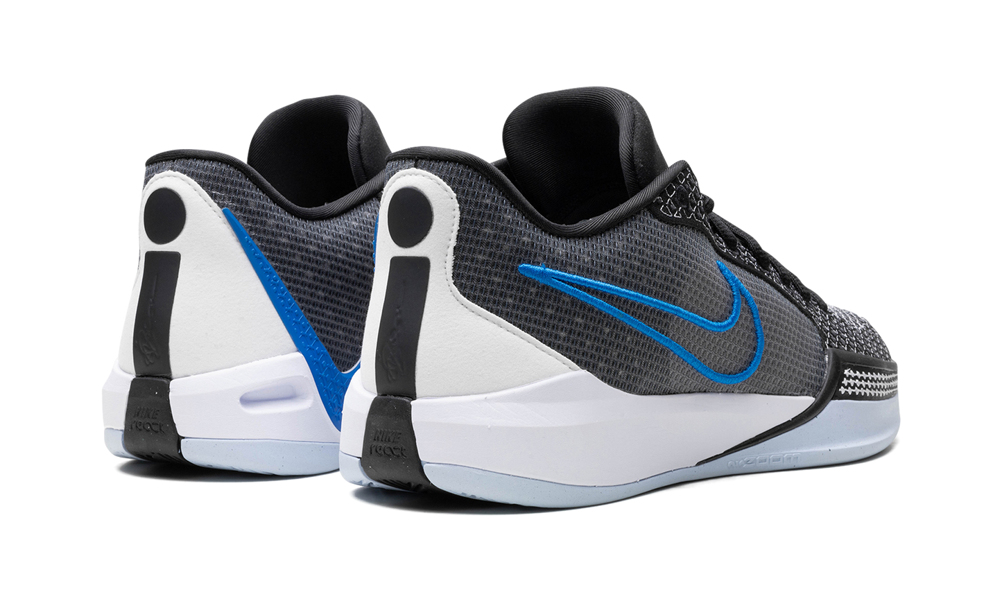 Sabrina 1 "Family Bonds"