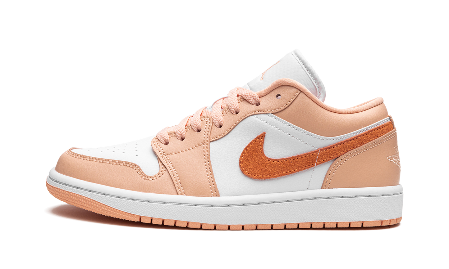 AIR JORDAN 1 LO WMNS "Sunset Haze"