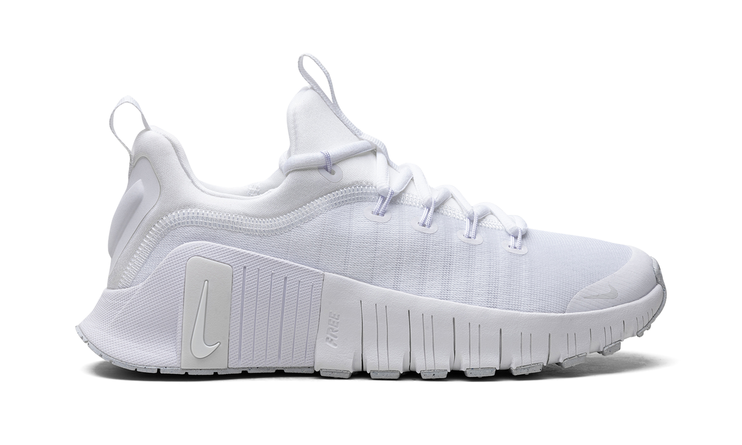 Free Metcon 6 WMNS "Platinum Tint"