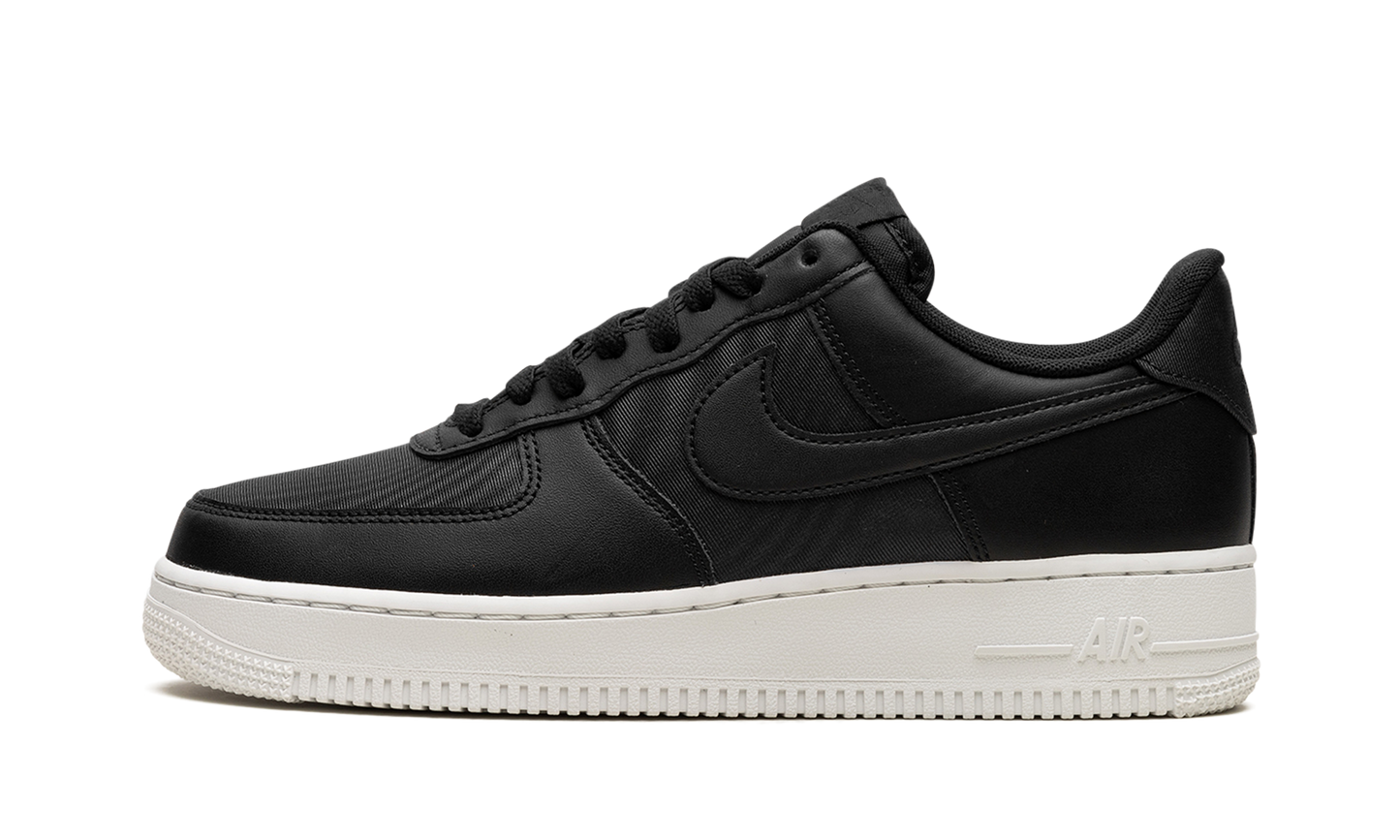 Air Force 1 Low "Black - Nylon"