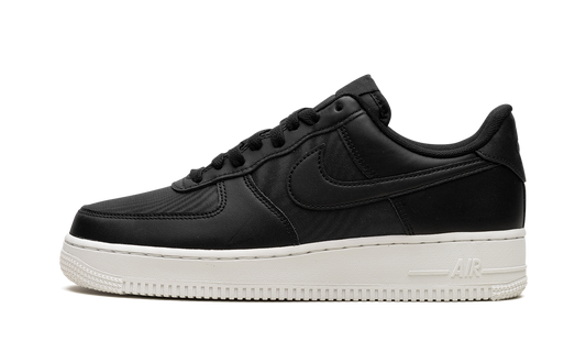 Air Force 1 Low "Black - Nylon"