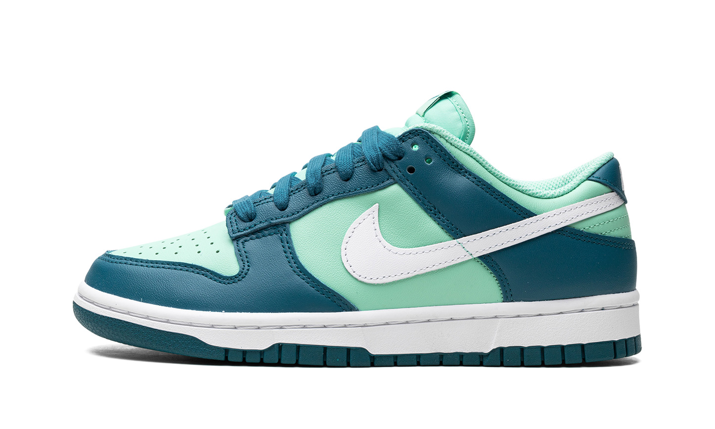 DUNK LOW WMNS "Geode Teal"