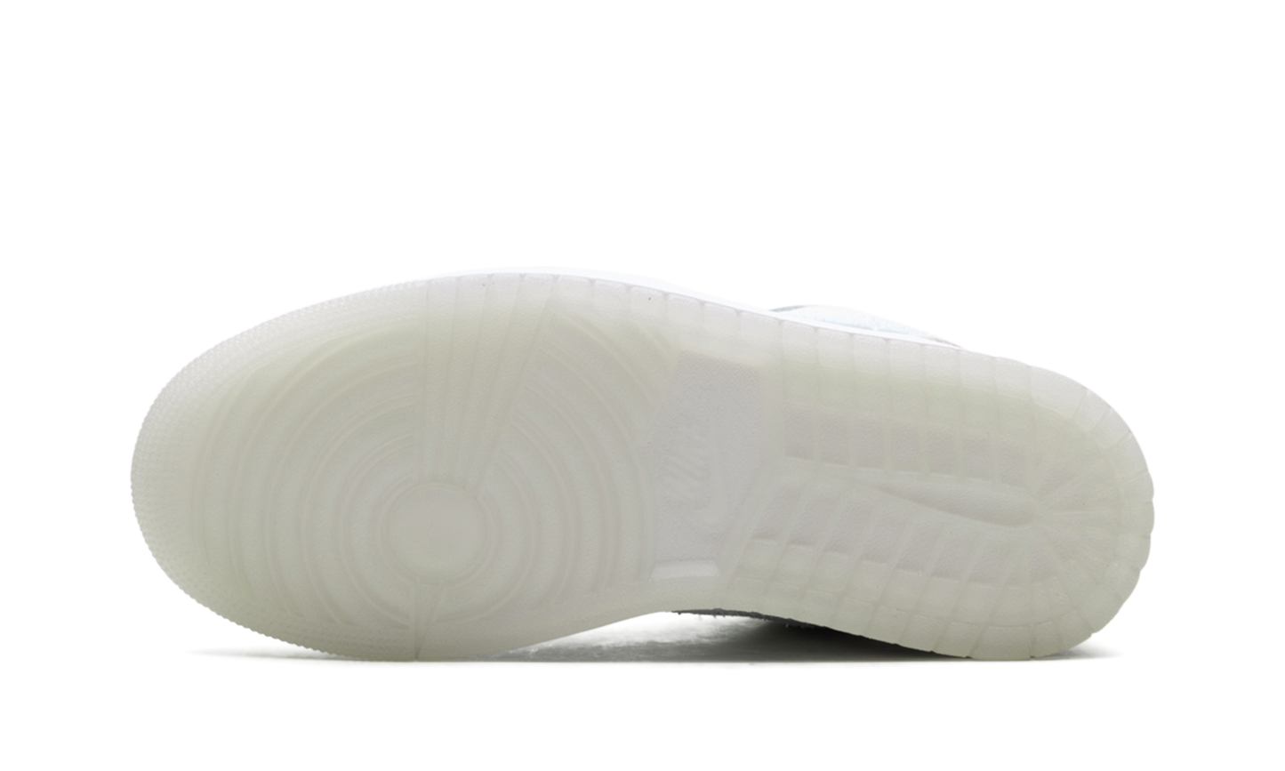 Jordan 1 Low SE WMNS "Year of the Snake"