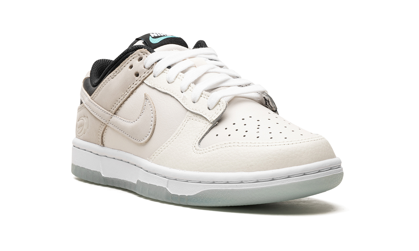 DUNK LOW WMNS "Supersonic"