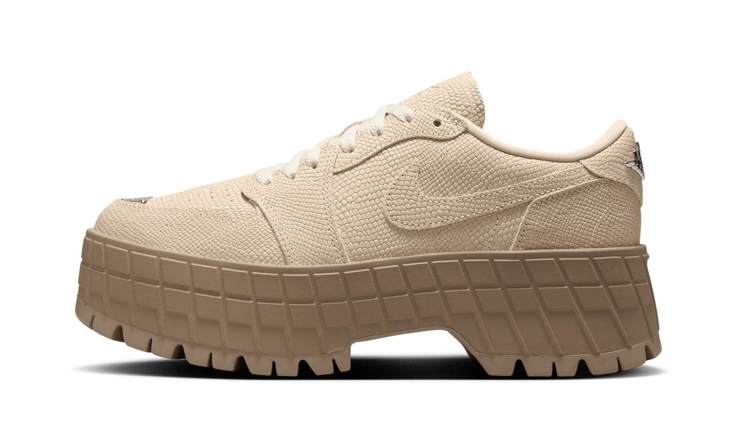 Air Jordan 1 Low Brooklyn WMNS "Rattan"