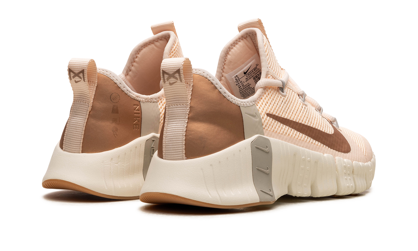 FREE METCON 3 WMNS "Guava Ice"