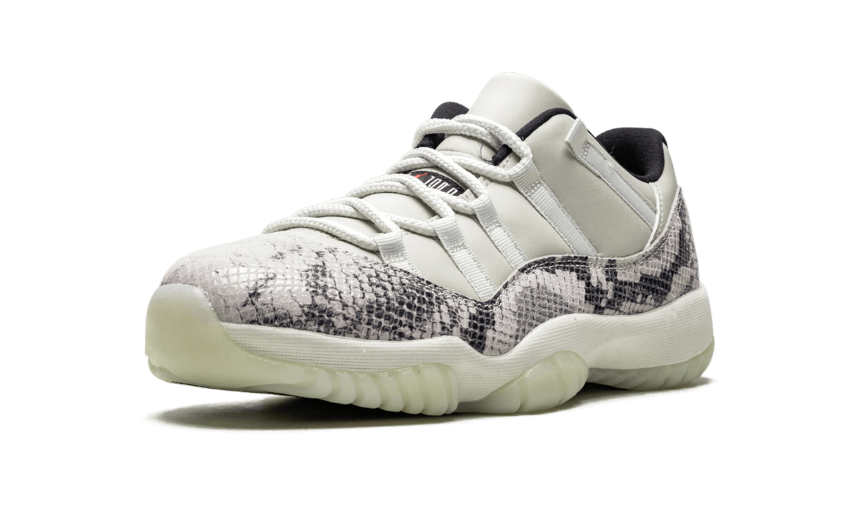 Air Jordan 11 Retro Low "Snakeskin Light Bone"