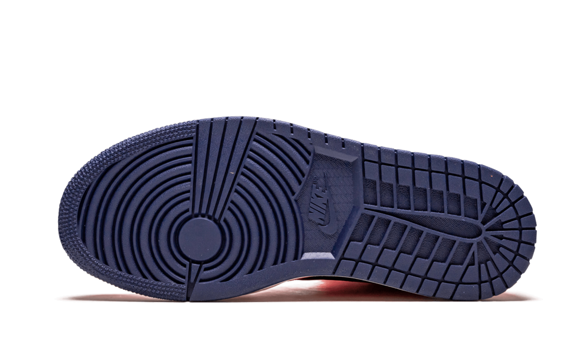 AIR JORDAN 1 MID WMNS "Turf Orange"