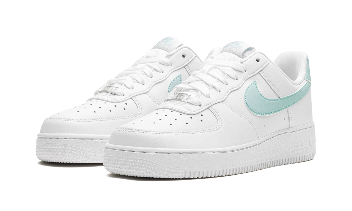 AIR FORCE 1 '07 WMNS "White / Jade Ice"