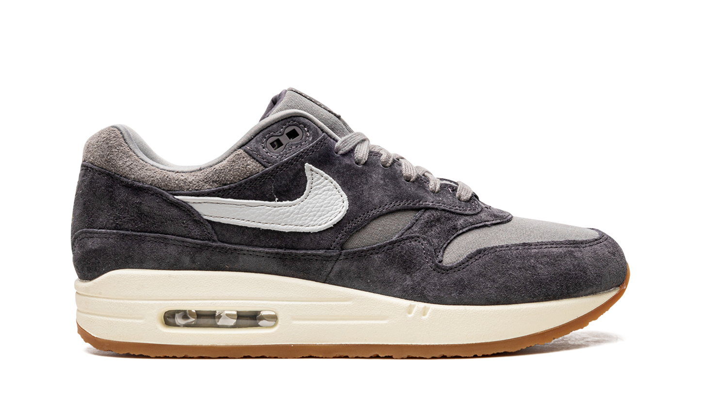 Air Max 1 PRM Crepe "Soft Grey"