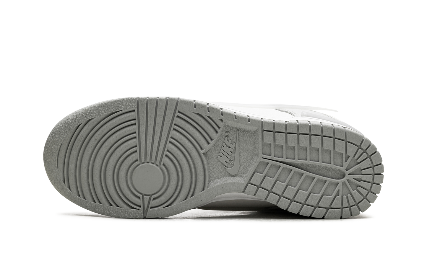 Dunk Low Twist WMNS "LIGHT SILVER"