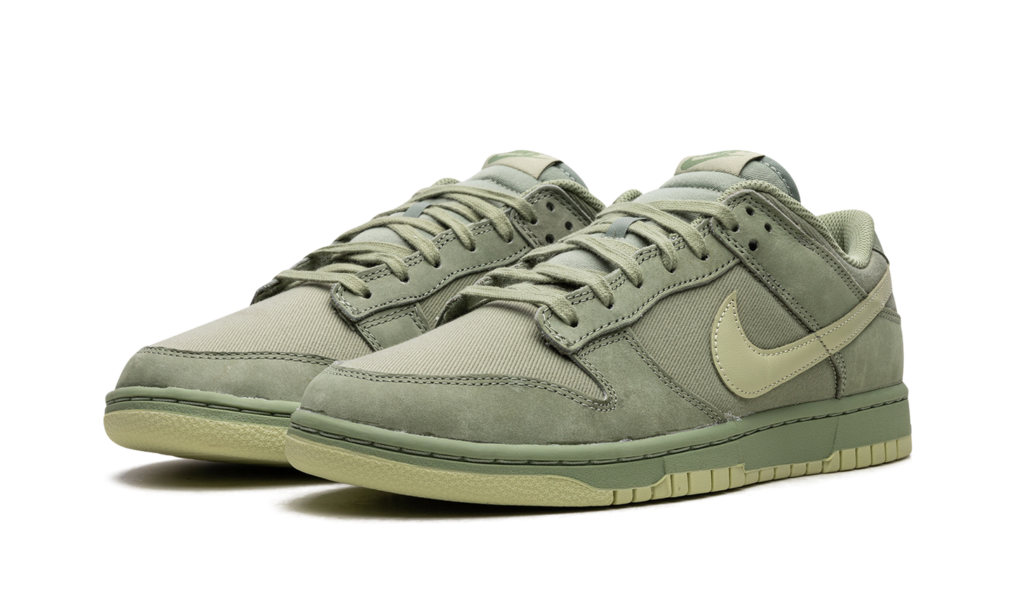 Dunk Low "Oil Green"