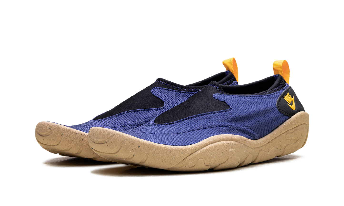 Aqua Turf "Deep Night Laser Orange Gum"