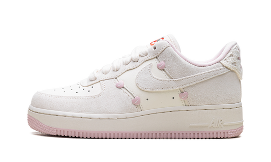 Air Force 1 Low WMNS "Valentine's Day"