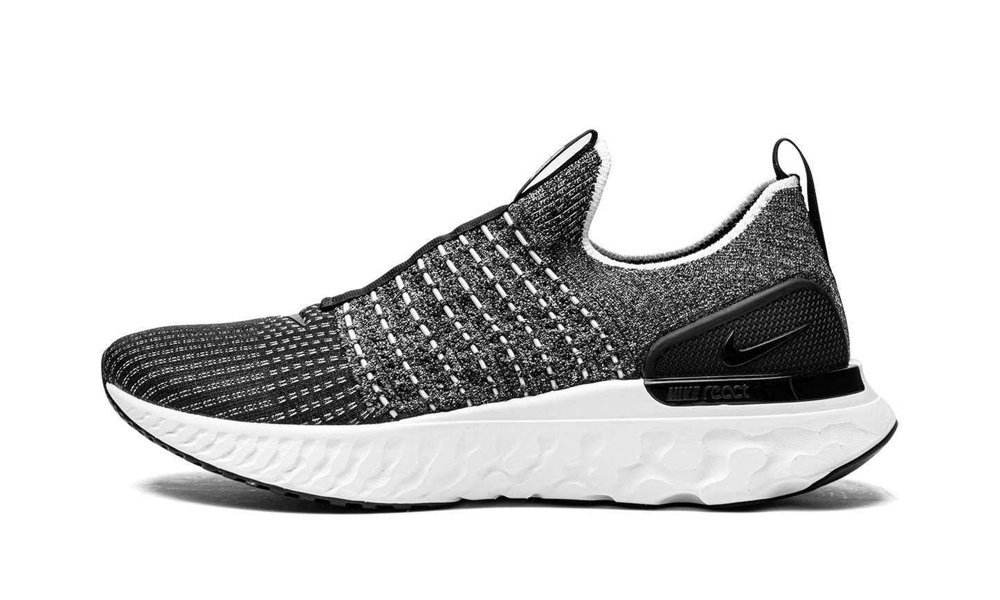 REACT PHANTOM RUN FK 2 MNS WMNS "Oreo"