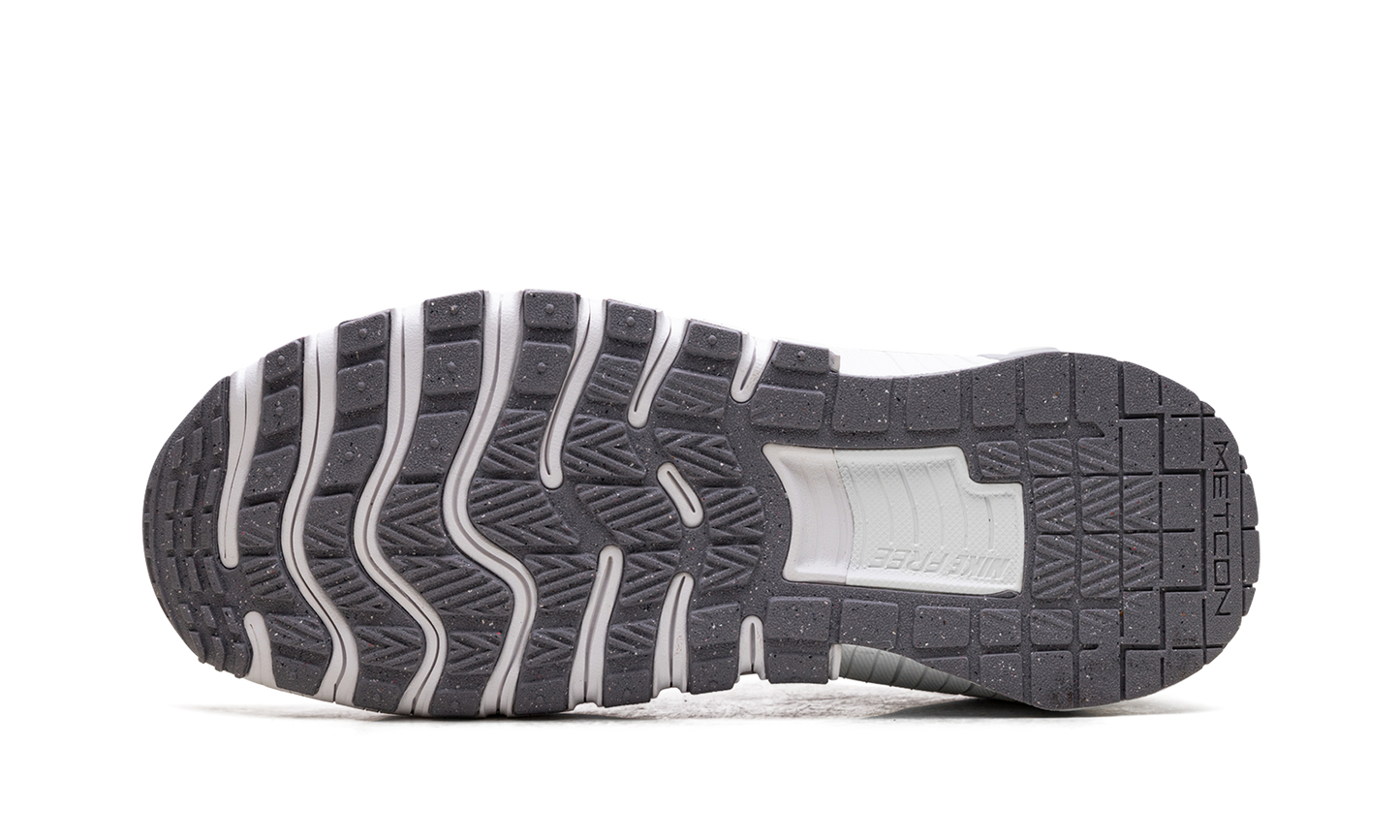 Free Metcon 6 WMNS "Platinum Violet"