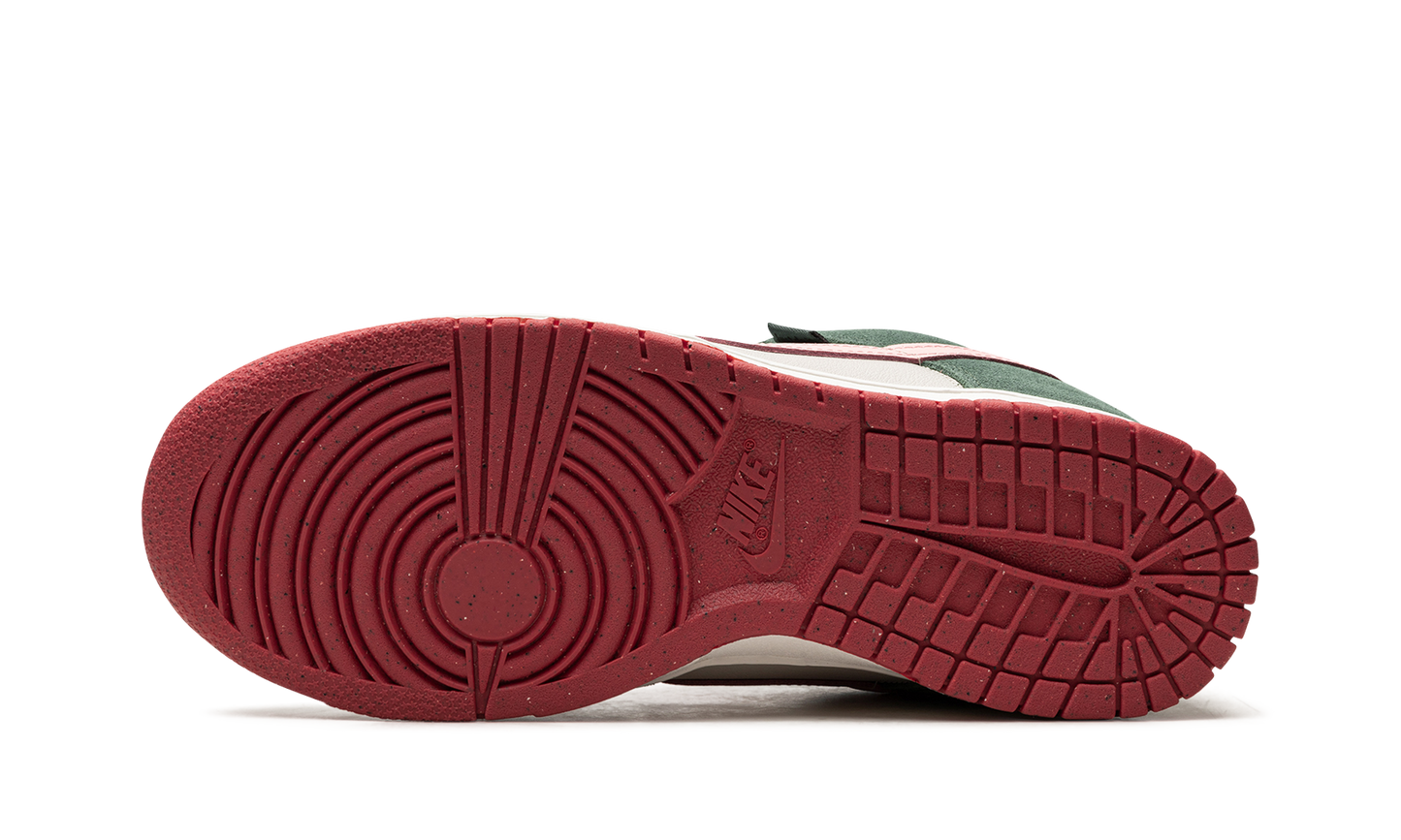 DUNK LO SE WMNS "All Petals United"