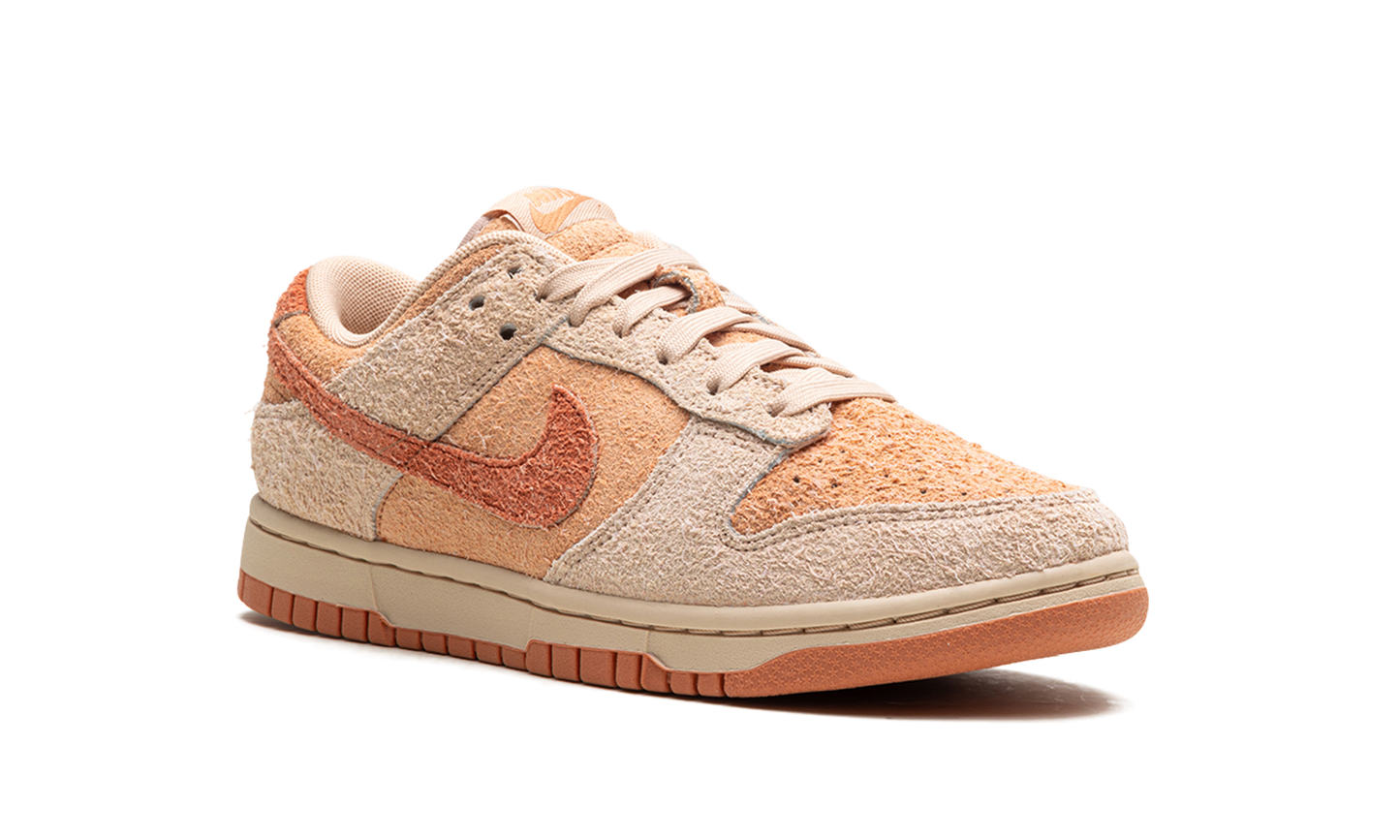 Dunk Low WMNS "Burnt Sunrise"