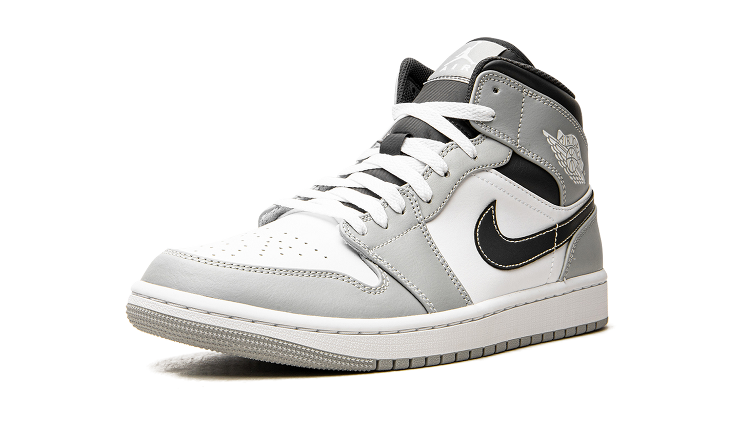 Air Jordan 1 Mid "Light Smoke Grey 2.0"
