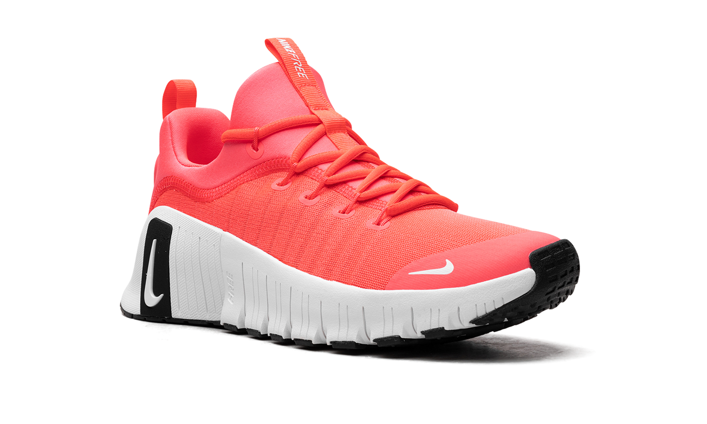 Free Metcon 6 WMNS "Hot Punch"