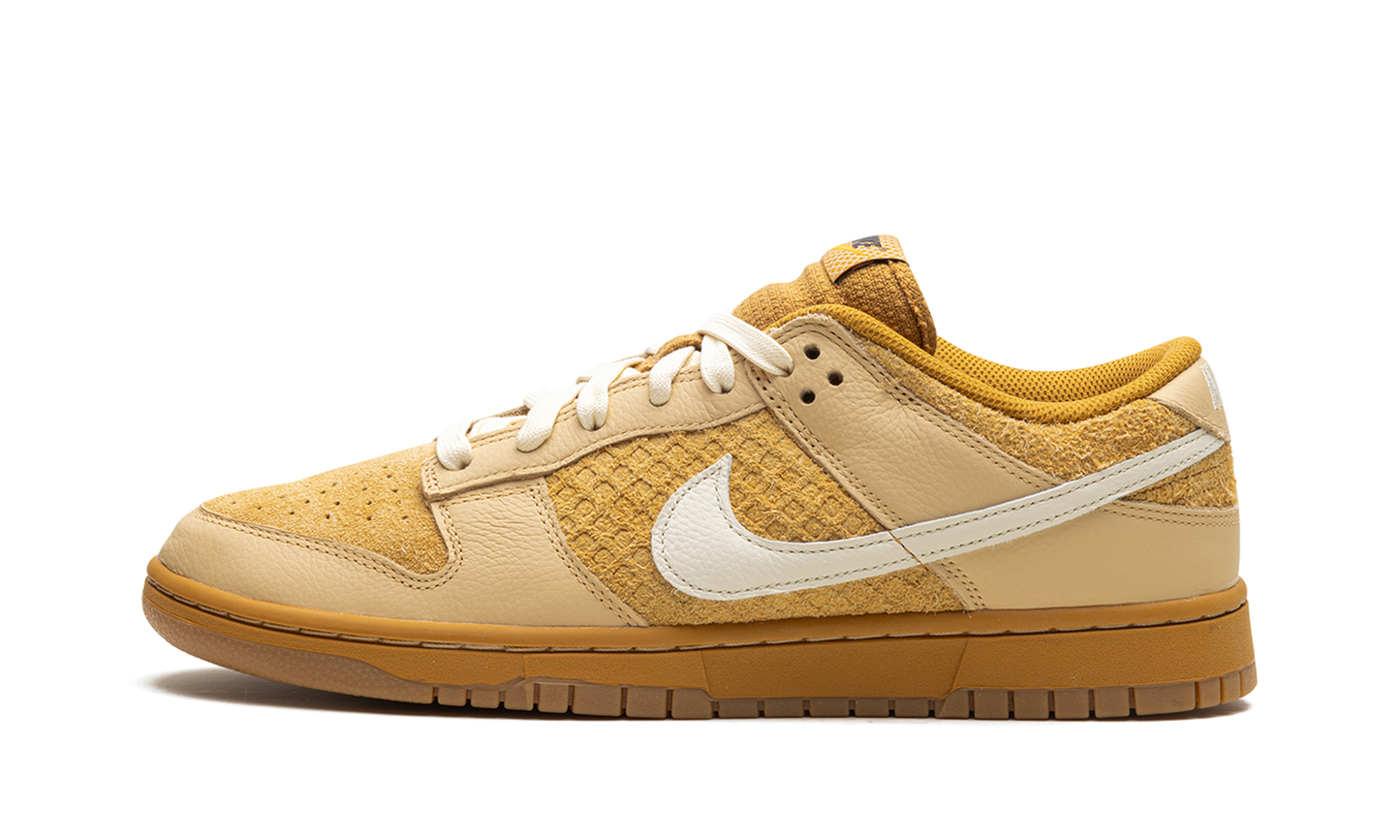 Dunk Low "Waffle"